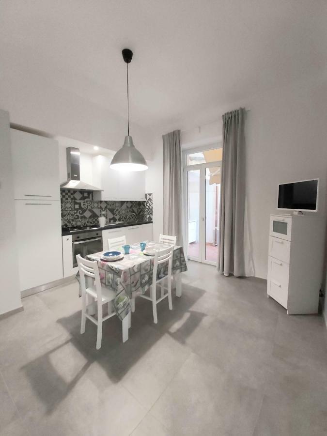 Apartamento Helen Viareggio Exterior foto